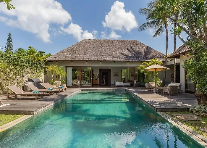 Villa Eshara 8 Bedrooms Seminyak 