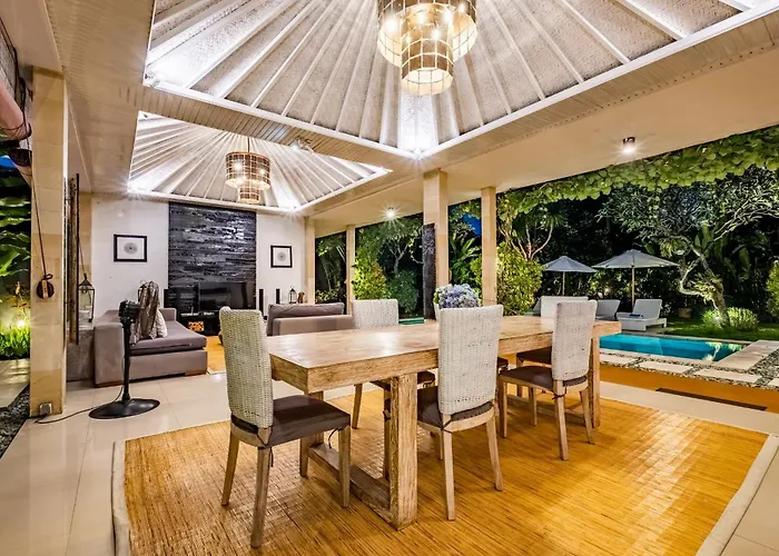 Central Seminyak Villa Martini